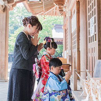 砥鹿神社の七五三詣り