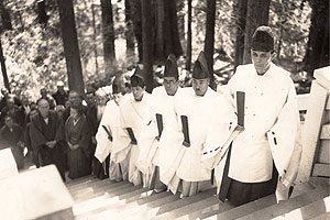 砥鹿神社奥宮の歴史